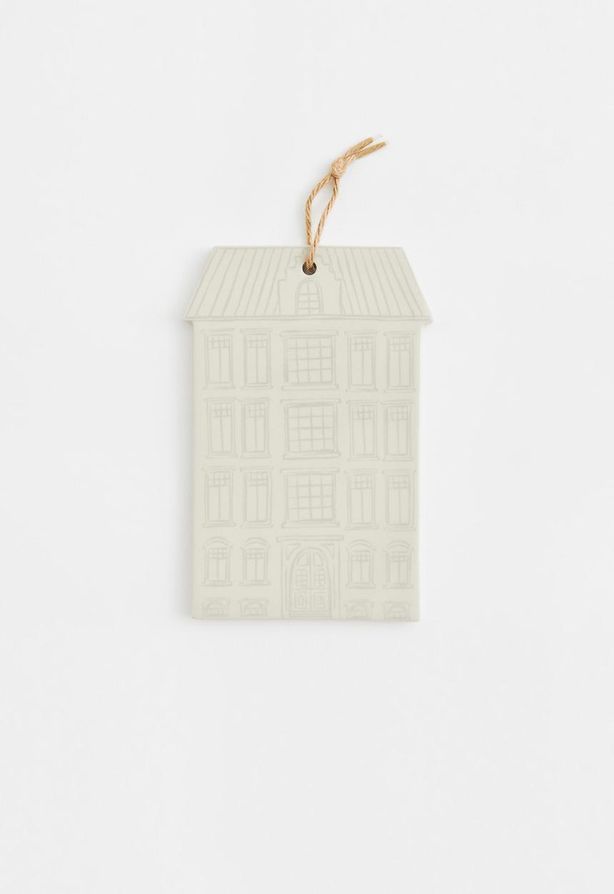 H&M - Stoneware cheese board - light beige/house