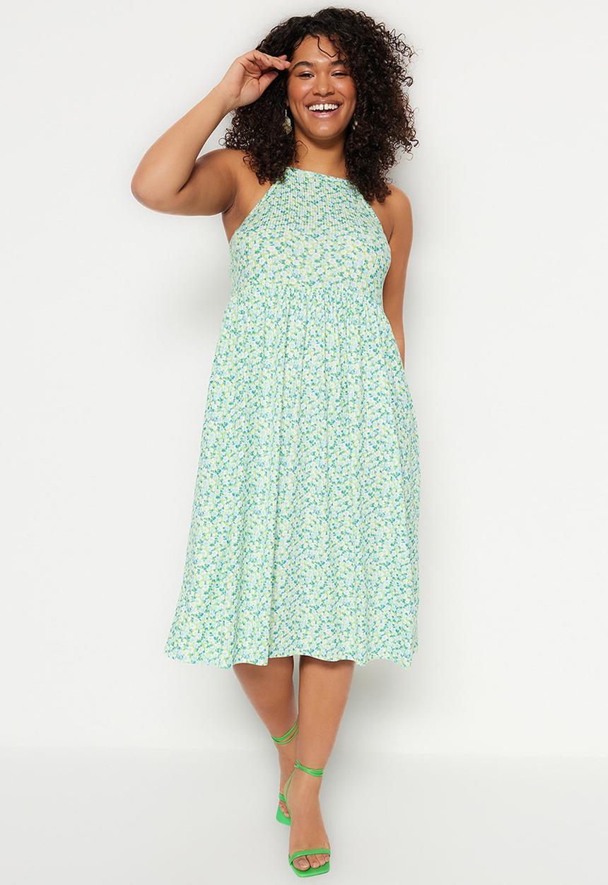 Trendyol - Plus high neck floral dress - green