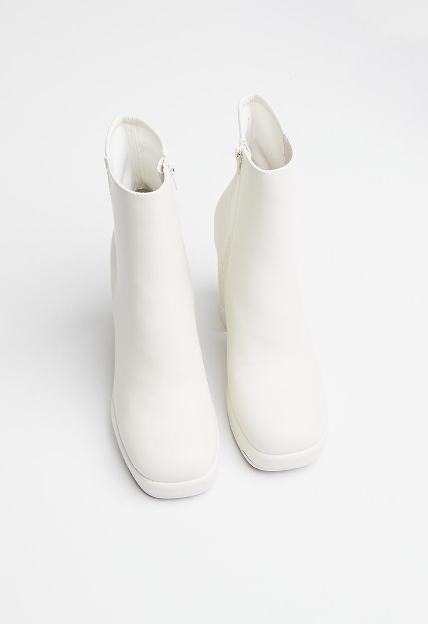 Call It Spring - Izabelle boot - ice