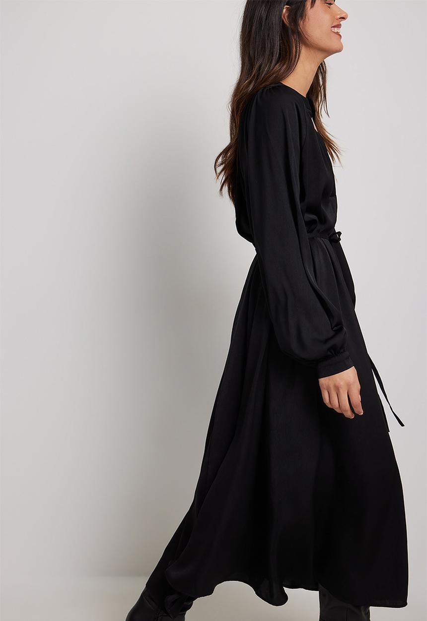 NA-KD - Belt detail midi dress - black