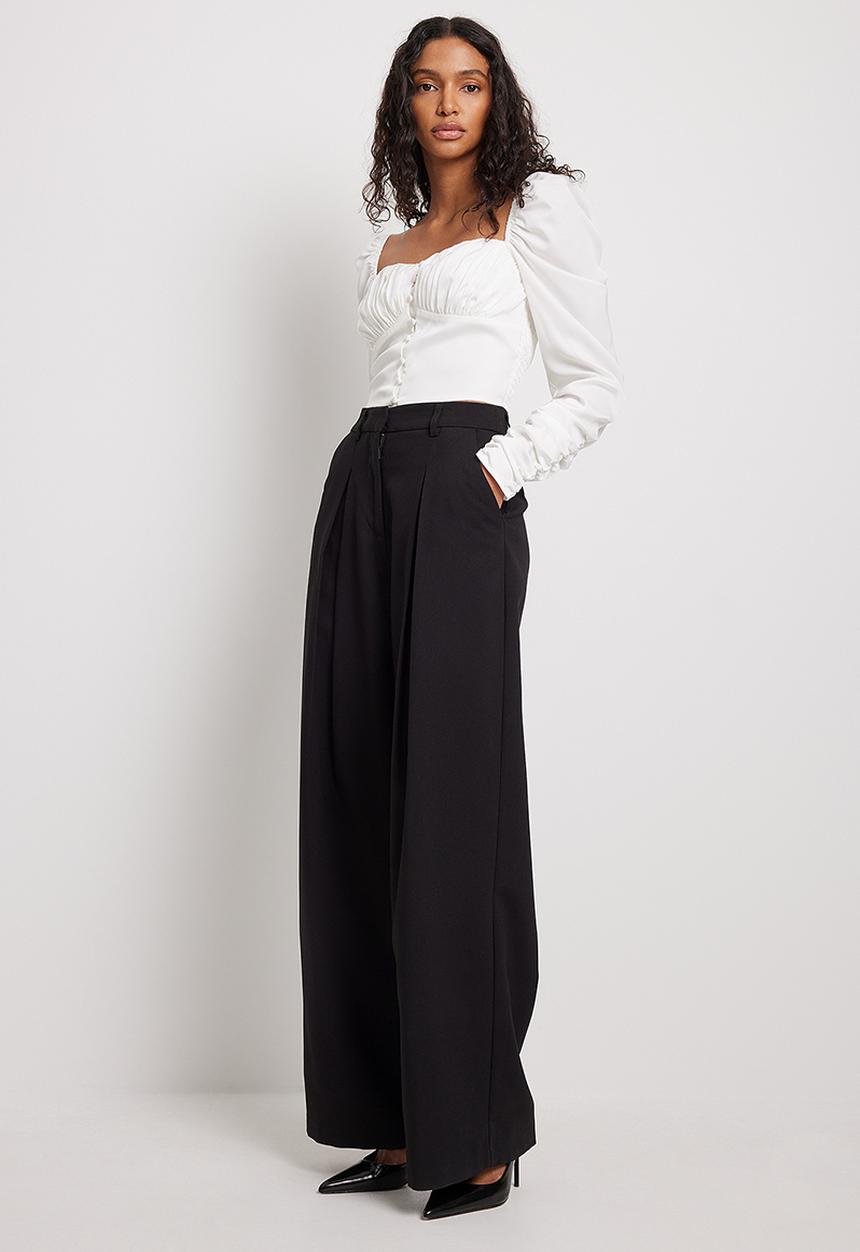NA-KD - Gathered front long sleeve blouse - white