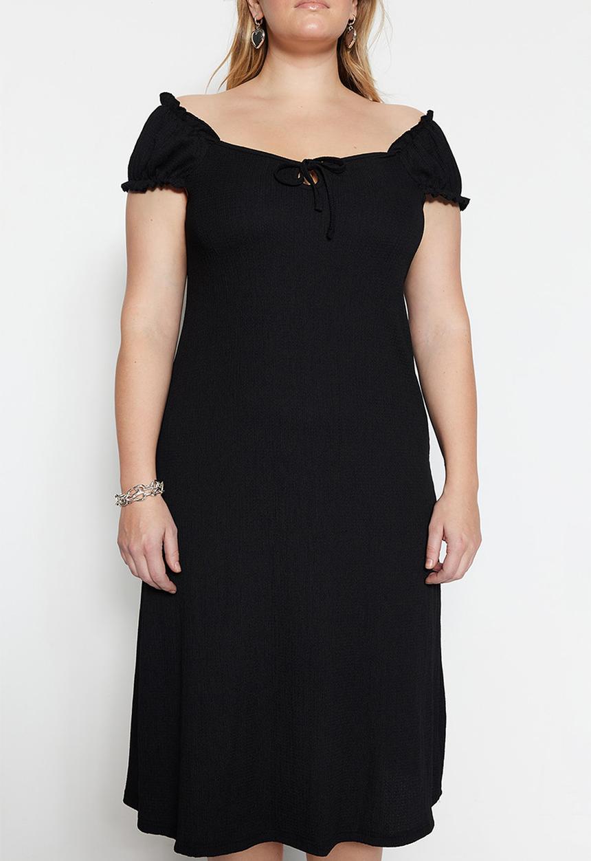 Trendyol - Plus off shoulder dress - black