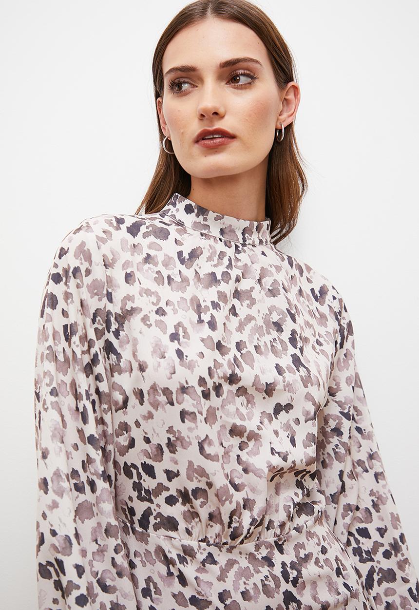 edit - Fit & flare turtle neck mini dress - soft animal 