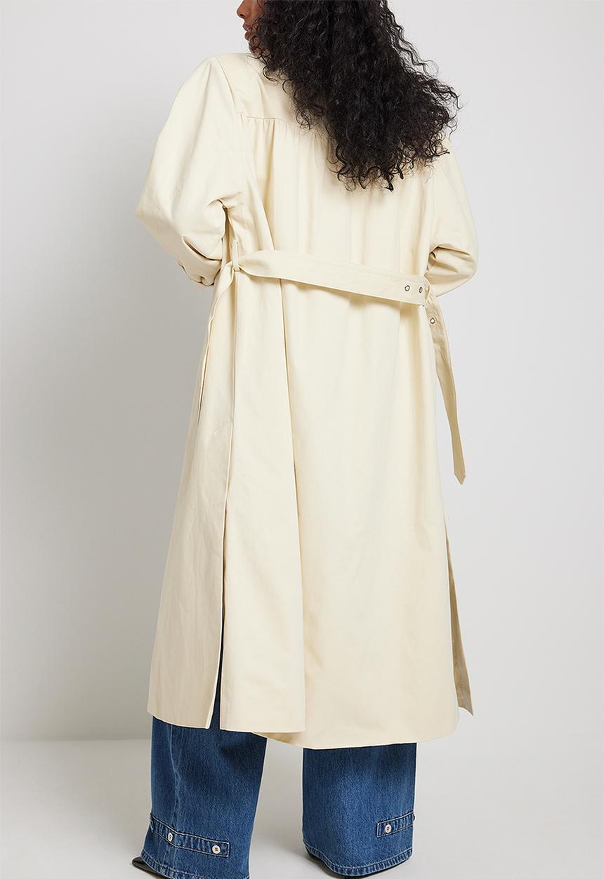 NA-KD - Wrinkled detailed long trench coat - beige