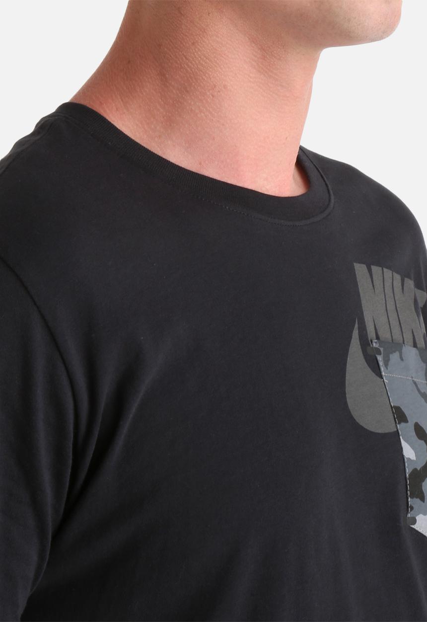 Nike - Pocket Tee 