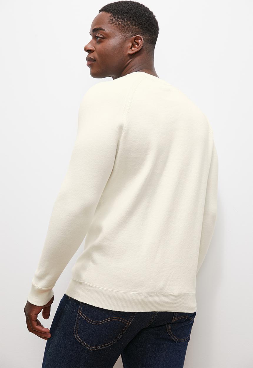 Lark & Crosse - Slim fit long sleeve crew neck pullover - milk