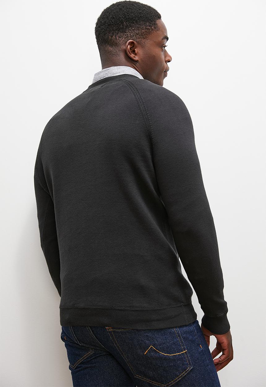 Lark & Crosse - Slim fit long sleeve crew neck pullover - black