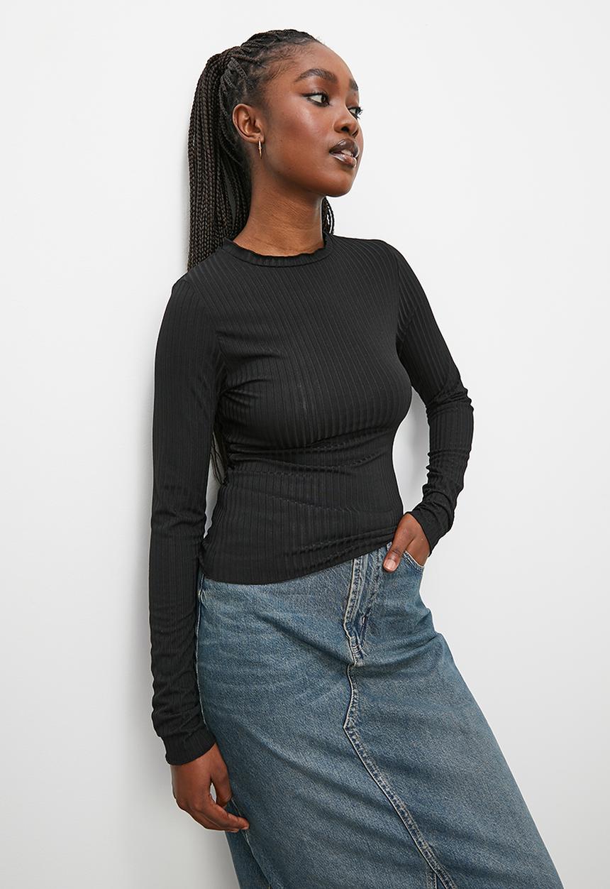 Blake - Open knit cut n sew tee - black
