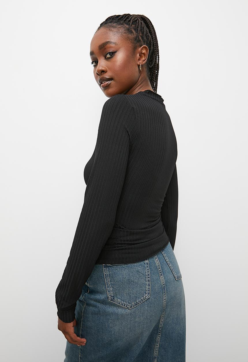 Blake - Open knit cut n sew tee - black