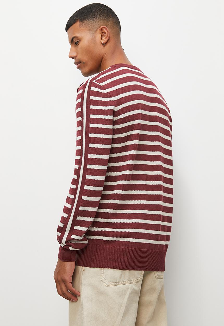Superbalist - Slim fit long sleeve striped crew neck knit - burgundy & cream