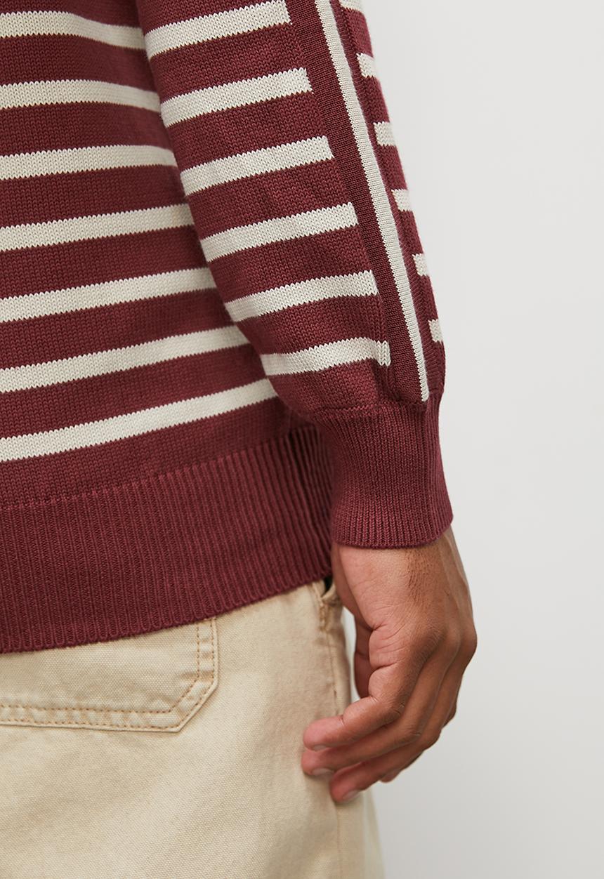 Superbalist - Slim fit long sleeve striped crew neck knit - burgundy & cream