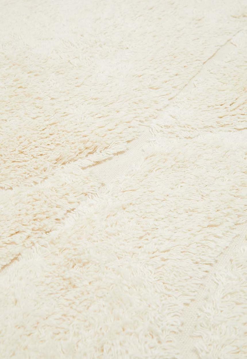Sixth Floor -  Crafted tufted rug - cream