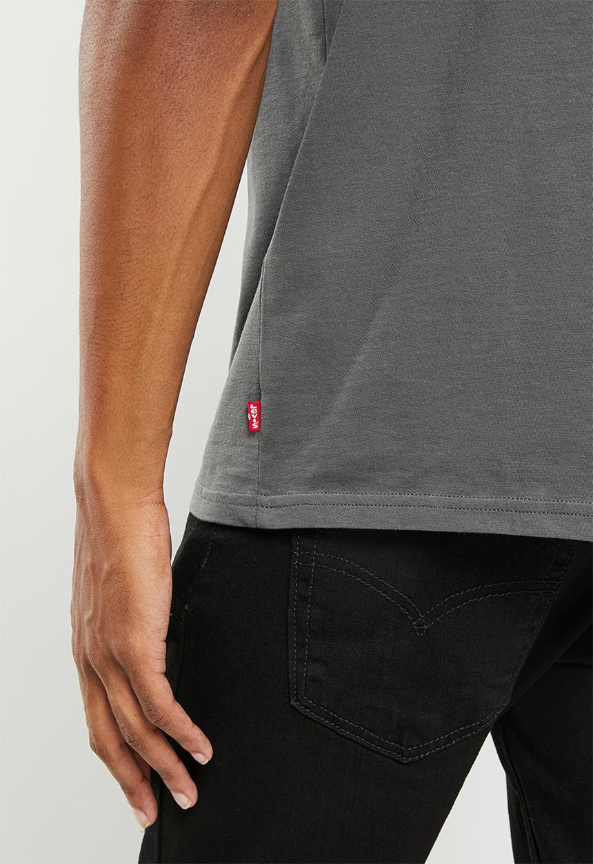 Levi’s® - Short sleeve relaxed fit tee - batwing expression