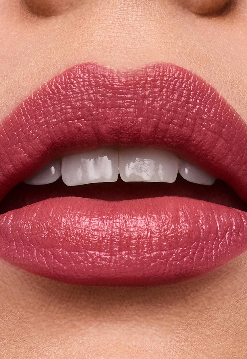 Estee Lauder - Pure Color Creme Lipstick - Powerful