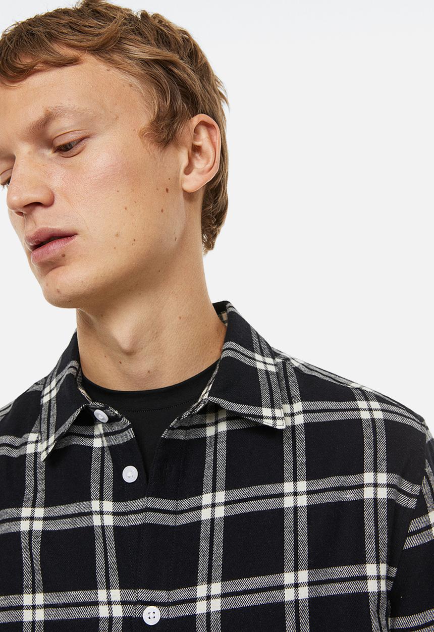 H&M - Regular fit checked shirt - black/white checked