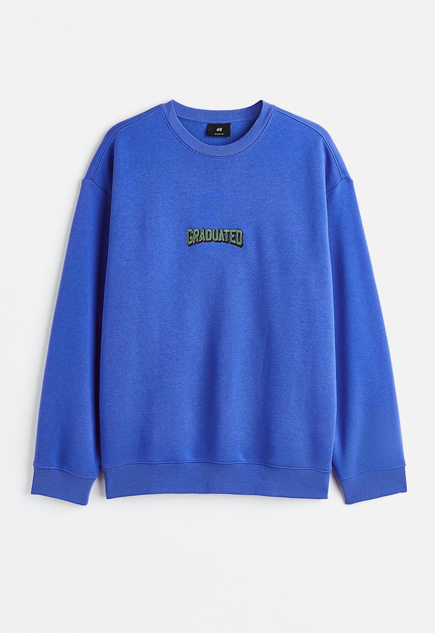 H&M - Relaxed fit sweatshirt - bright blue/graduated