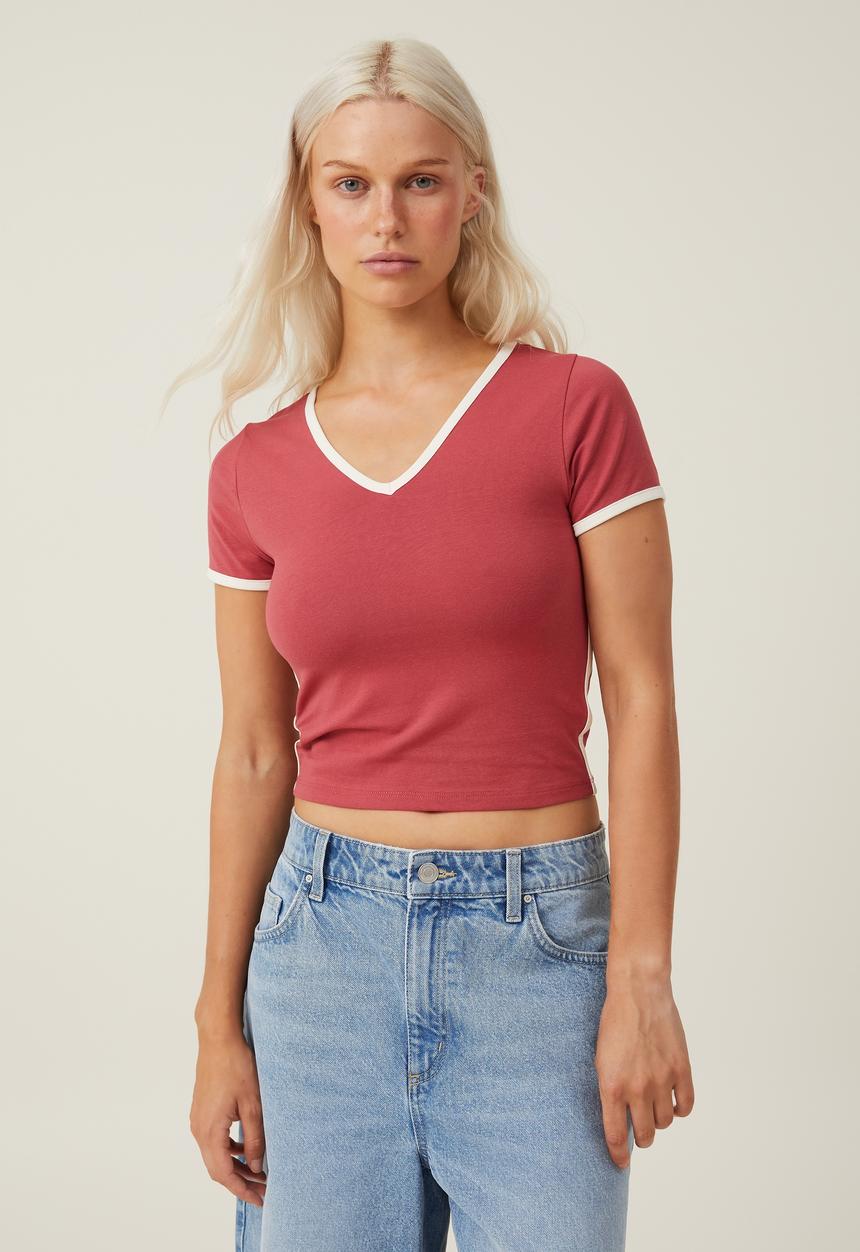 Cotton On - Billie v retro tee - dusty red/natural white