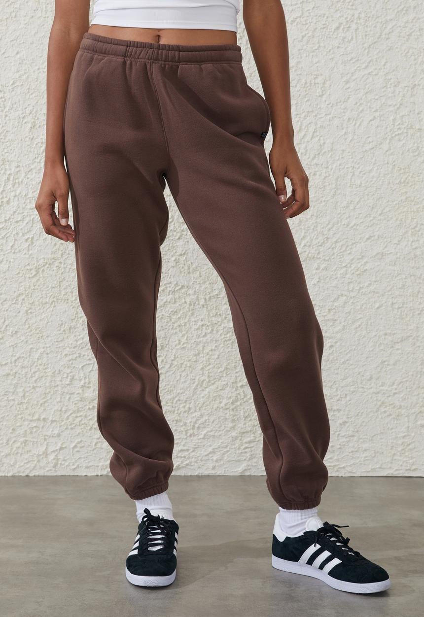Cotton On - Plush gym track pant - cedar brown 
