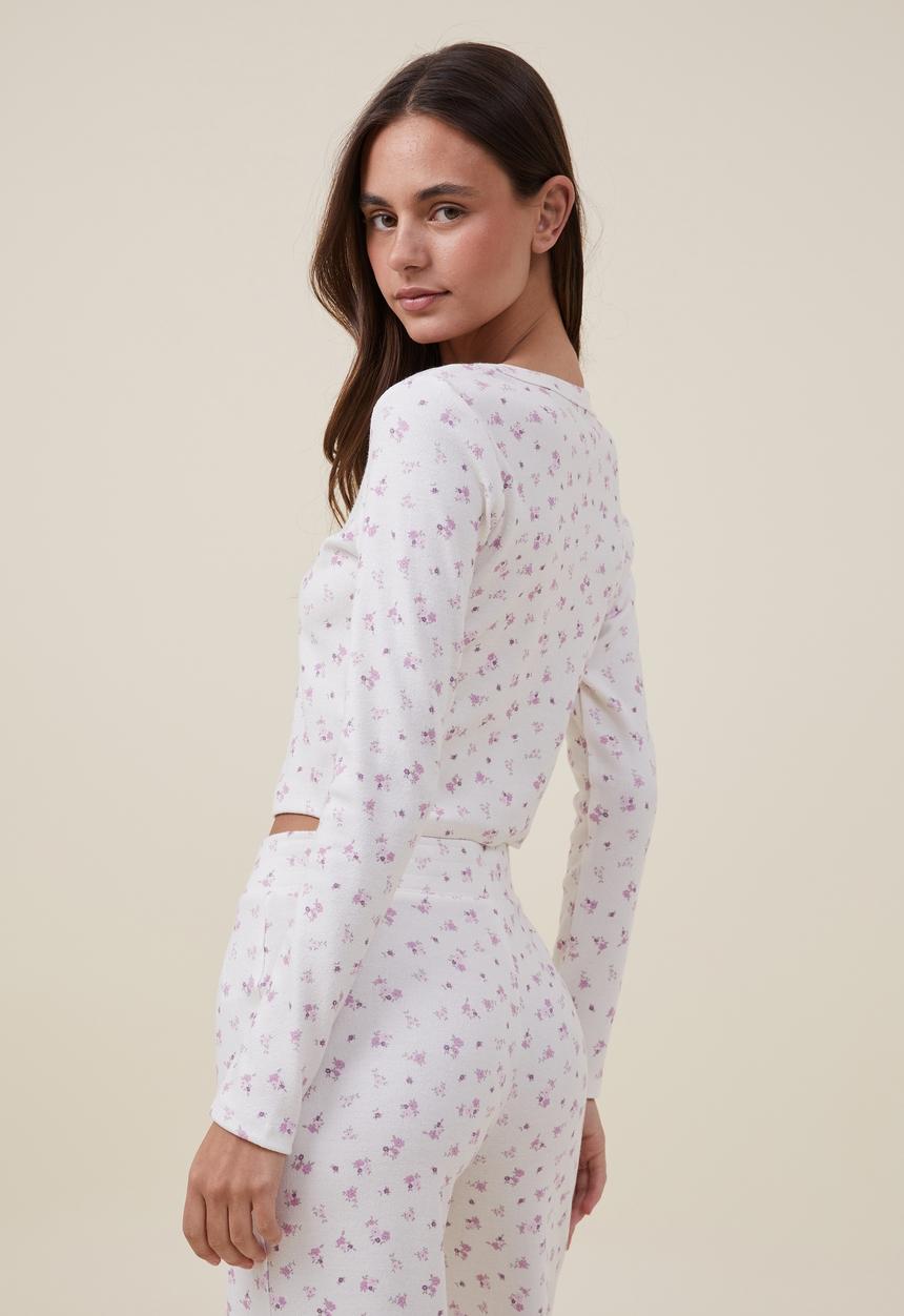 Cotton On - Crop long sleeve sleep top - evie ditsy cream 