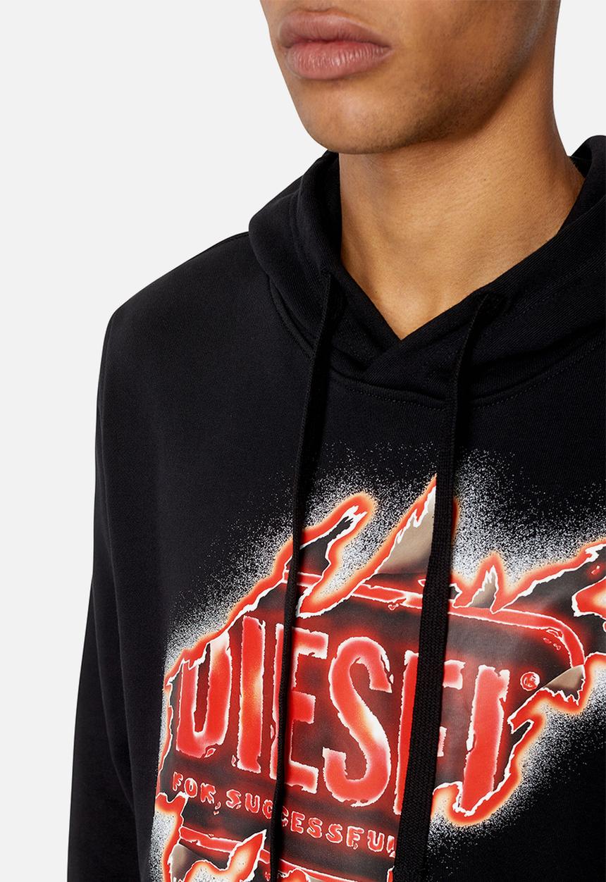 Diesel  - S-ginn-hood-e8 - black