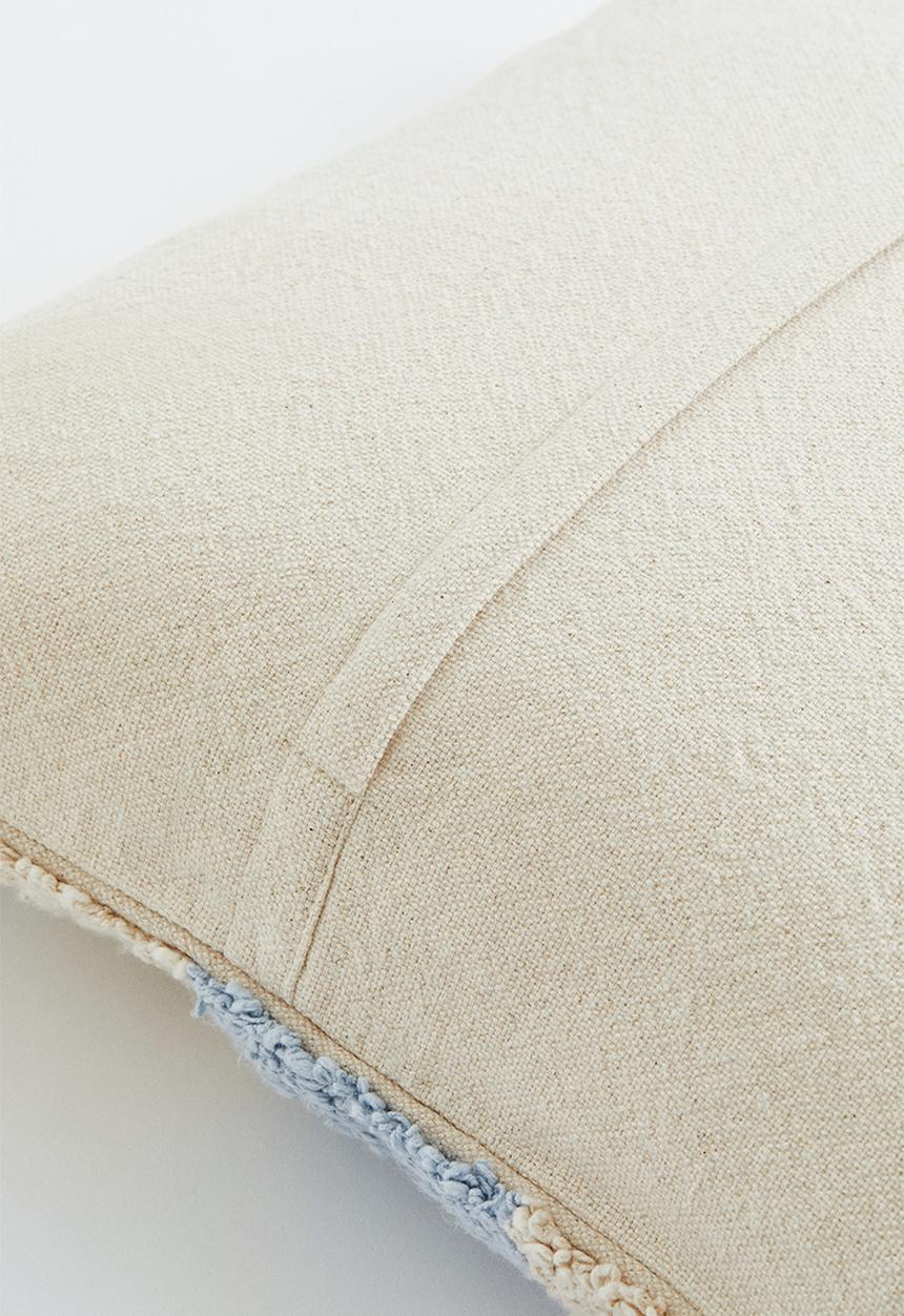 H&M - Tufted cotton cushion cover - light blue/checked