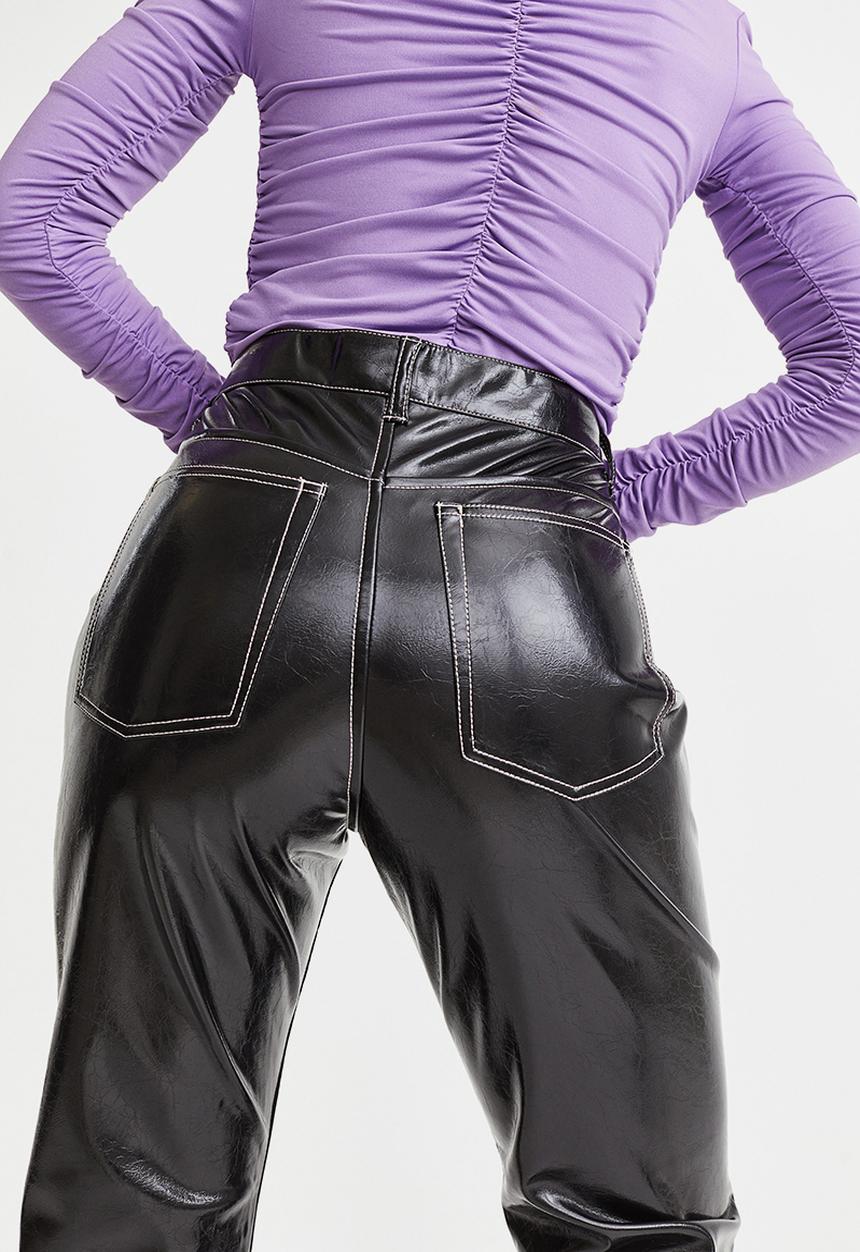 H&M - Straight trousers - black