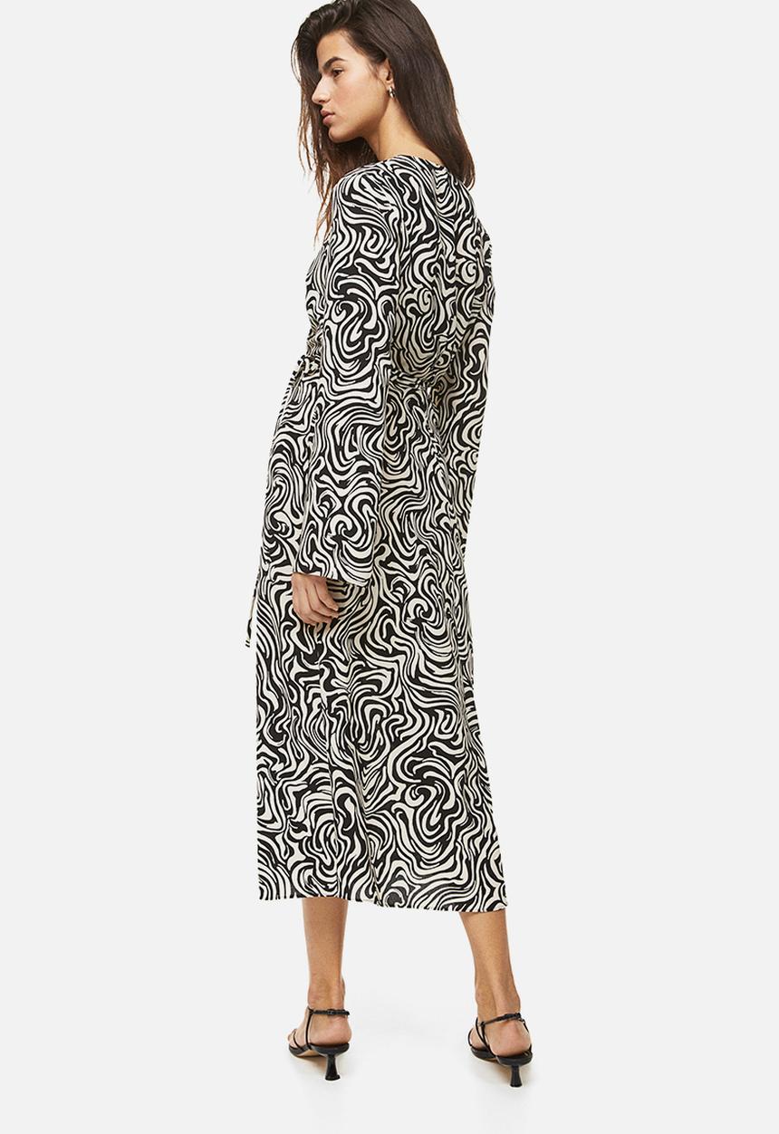 H&M - Crêpe wrap dress - black patterned