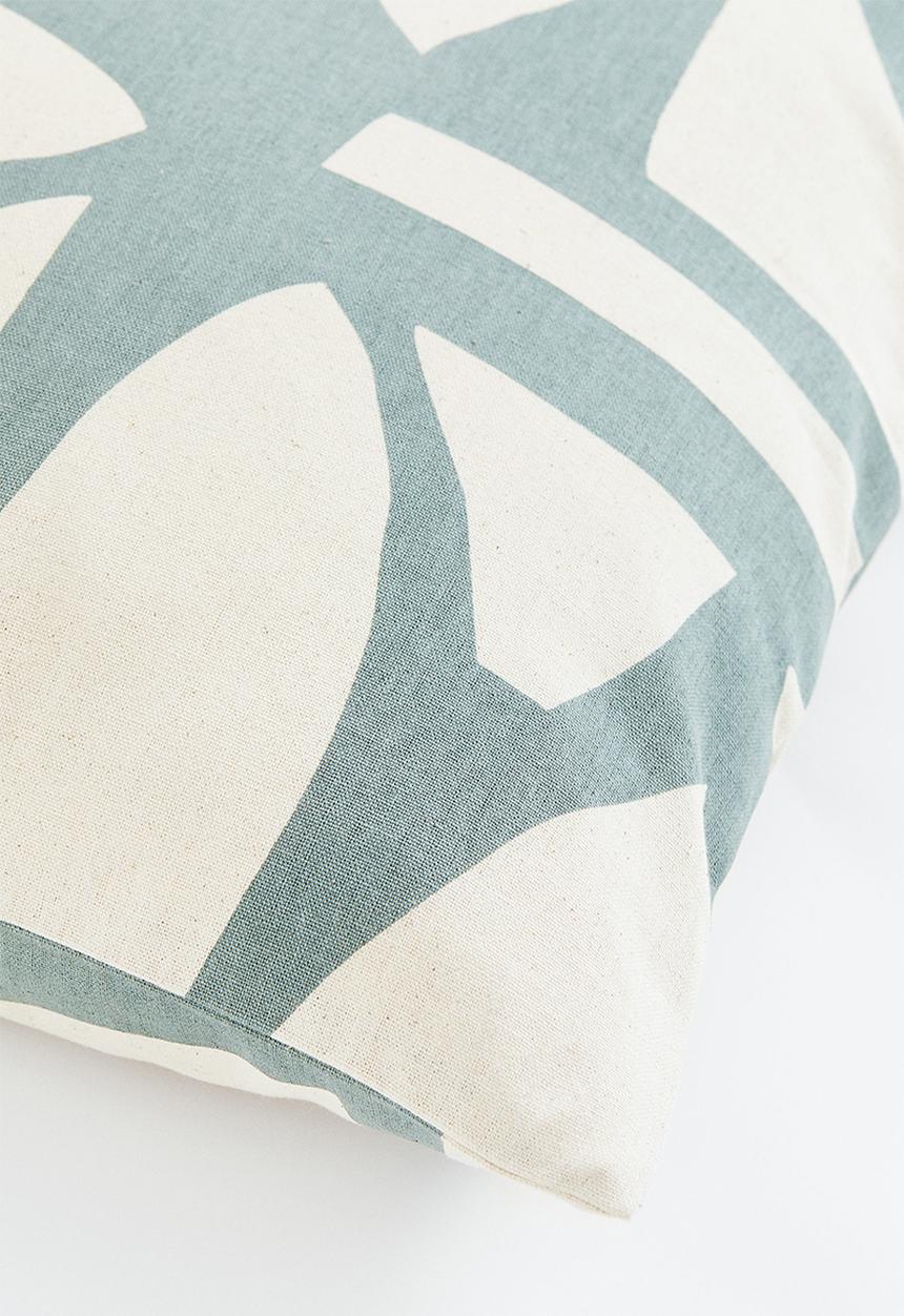 H&M - Cotton canvas cushion cover - white/patterned