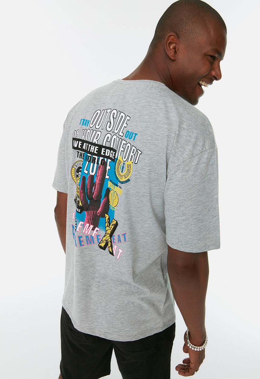 Trendyol - Out of comfort zone T-shirt - grey
