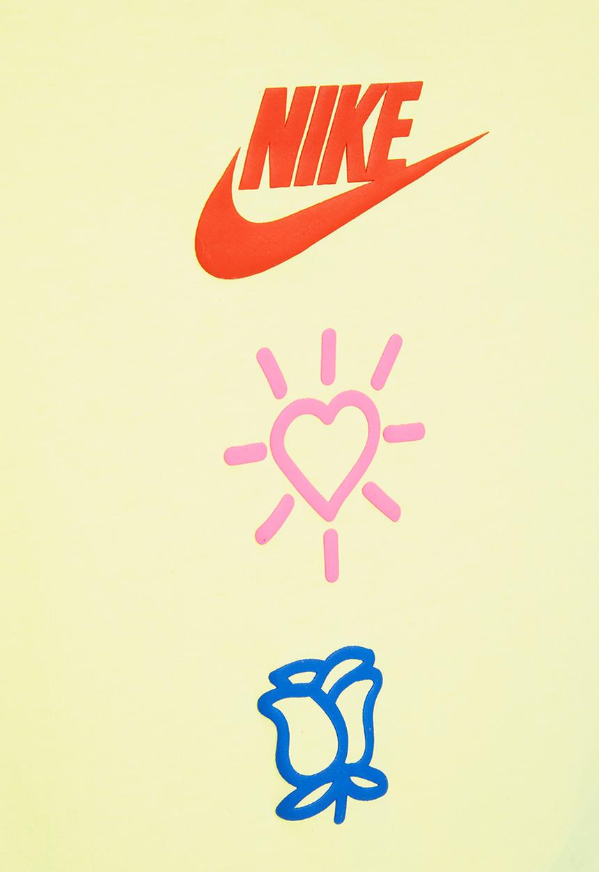 Nike - Nkg love icon stack tee - citron tint