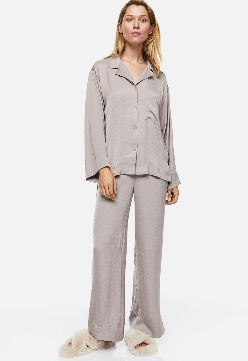 H&M - Satin pyjamas - beige