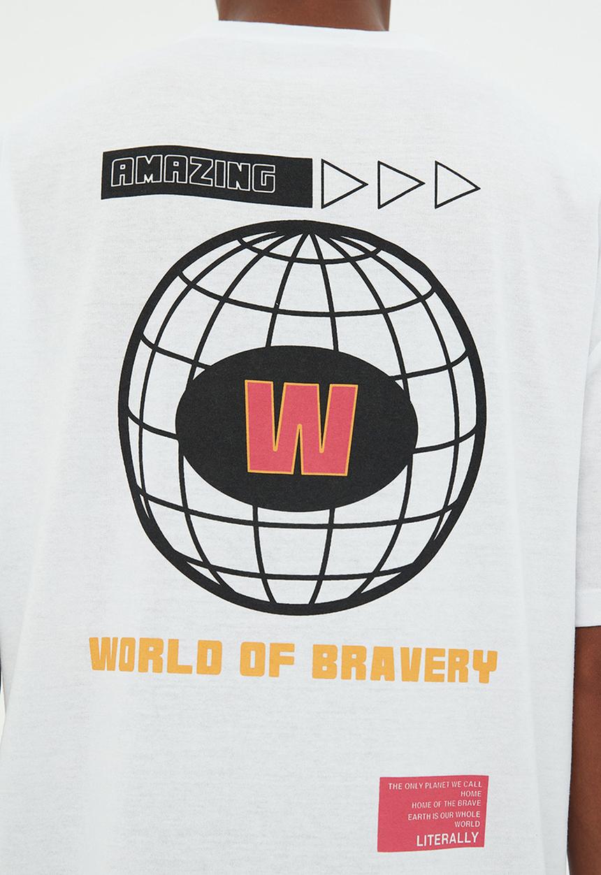 Trendyol - World of bravery back logo print tee - white