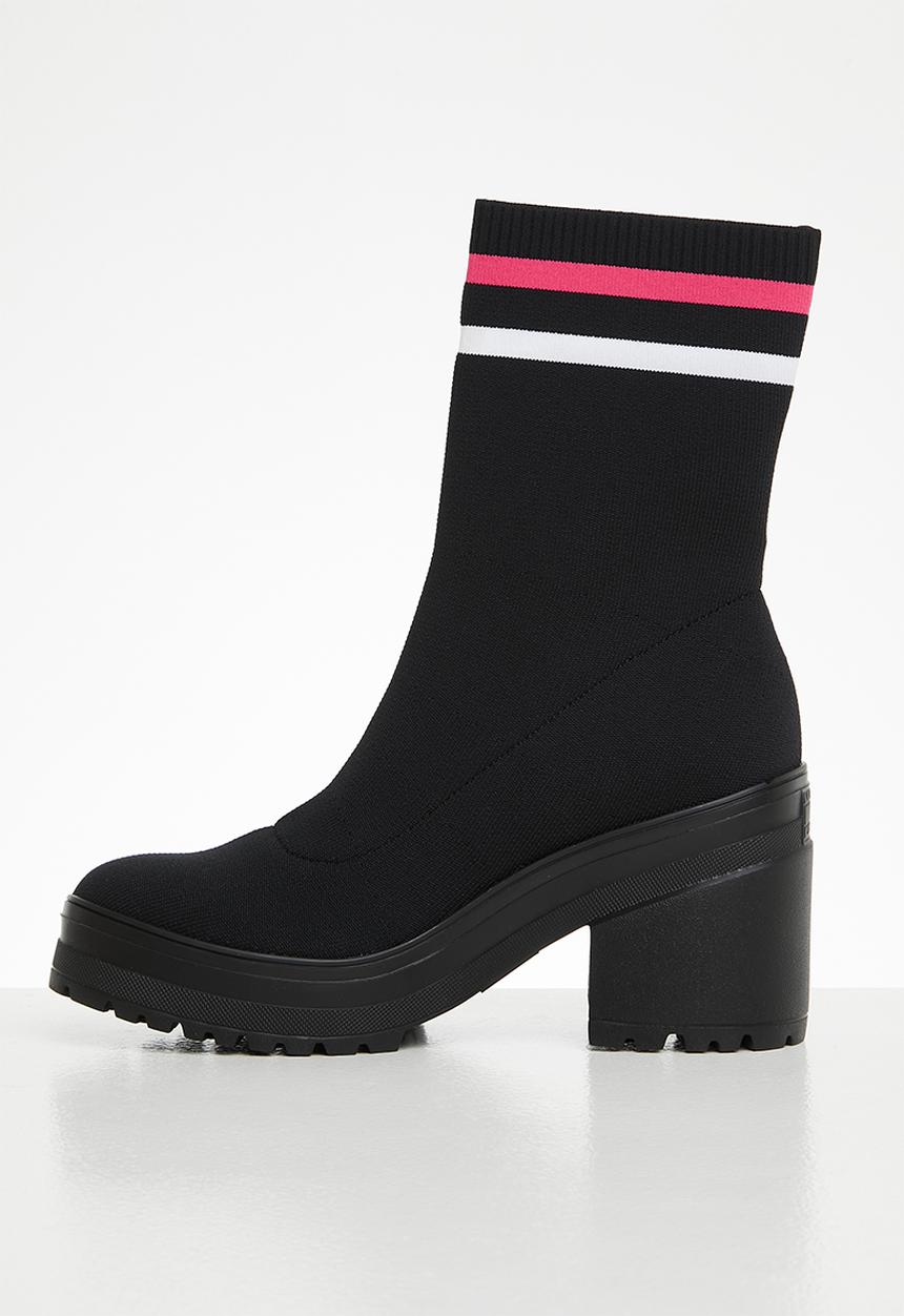Tommy Hilfiger - Cassy knitted boot - black & jewel pink