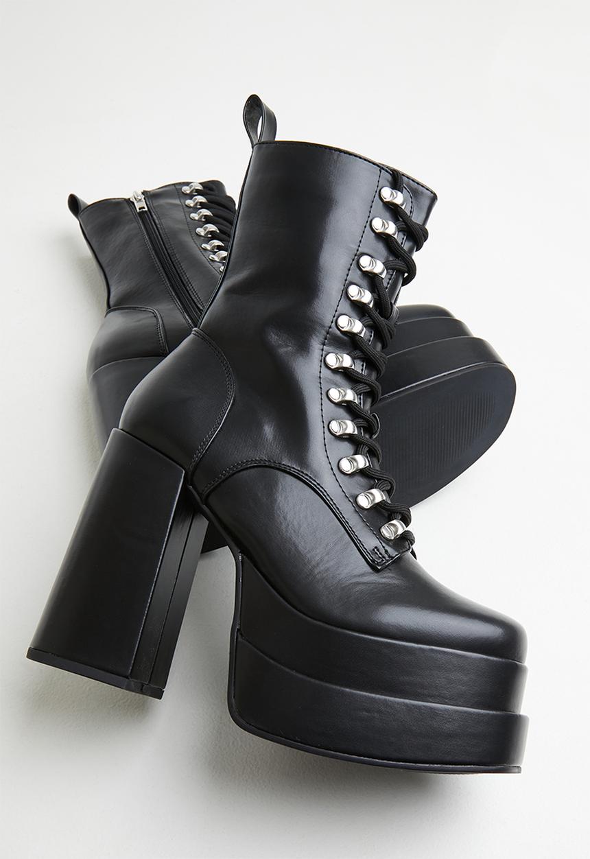 Steve Madden - Clash platform boot - black