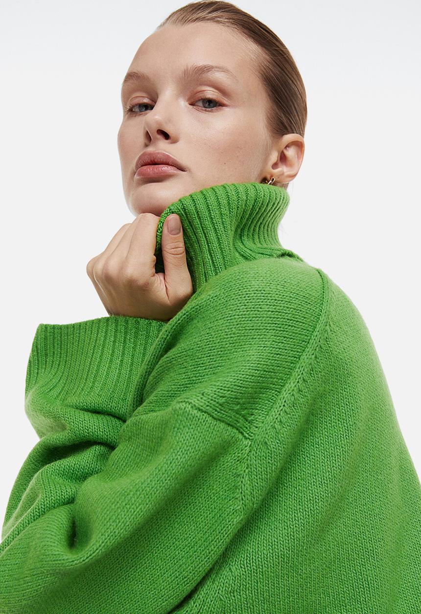 H&M - Oversized polo-neck jumper - green
