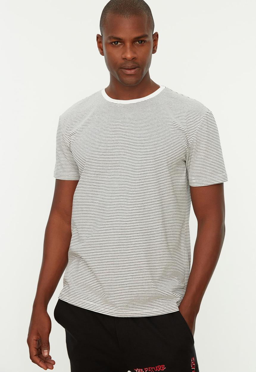 Trendyol - Essential slim fit stripe T-shirt - white