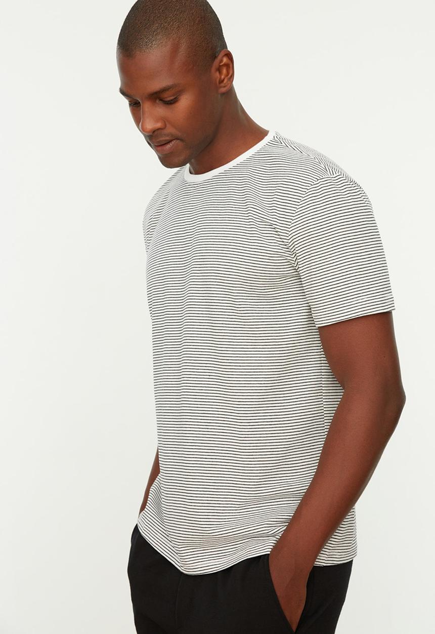 Trendyol - Essential slim fit stripe T-shirt - white