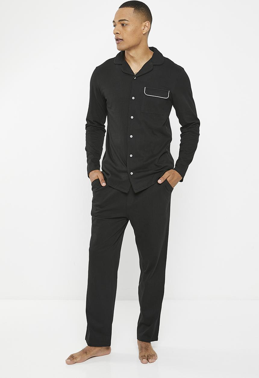 Superbalist - Knit piping detail pyjama  set - black