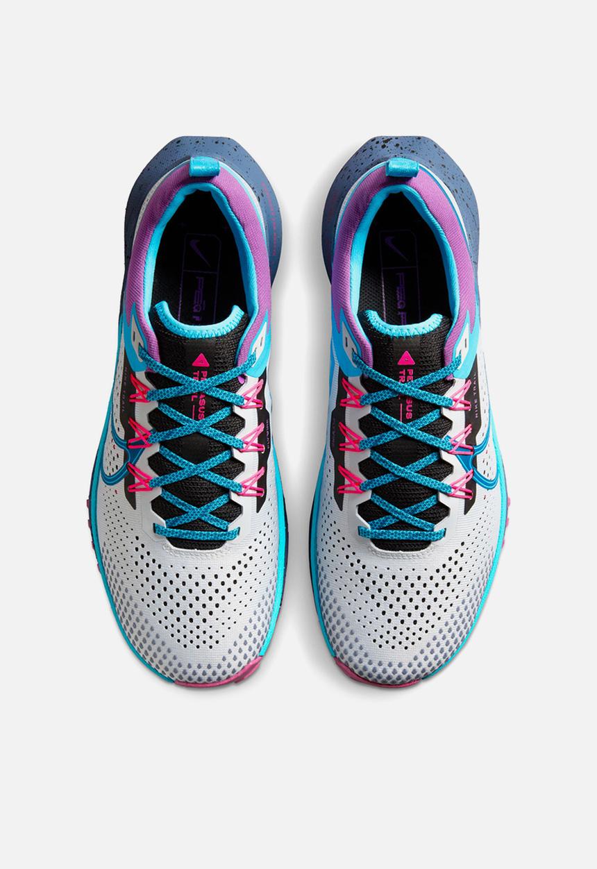 Nike - Nike React Pegasus Trail 4 SE
