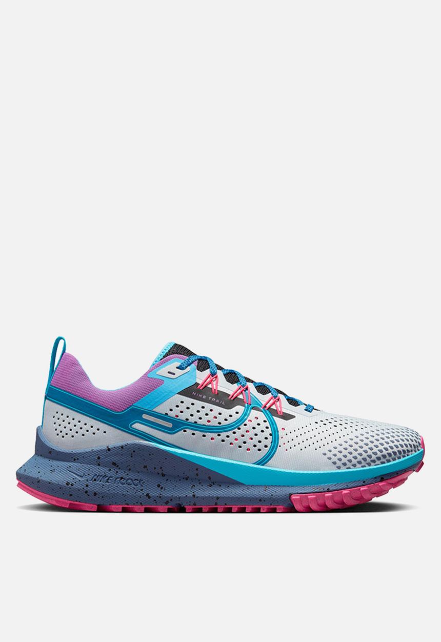 Nike - Nike React Pegasus Trail 4 SE