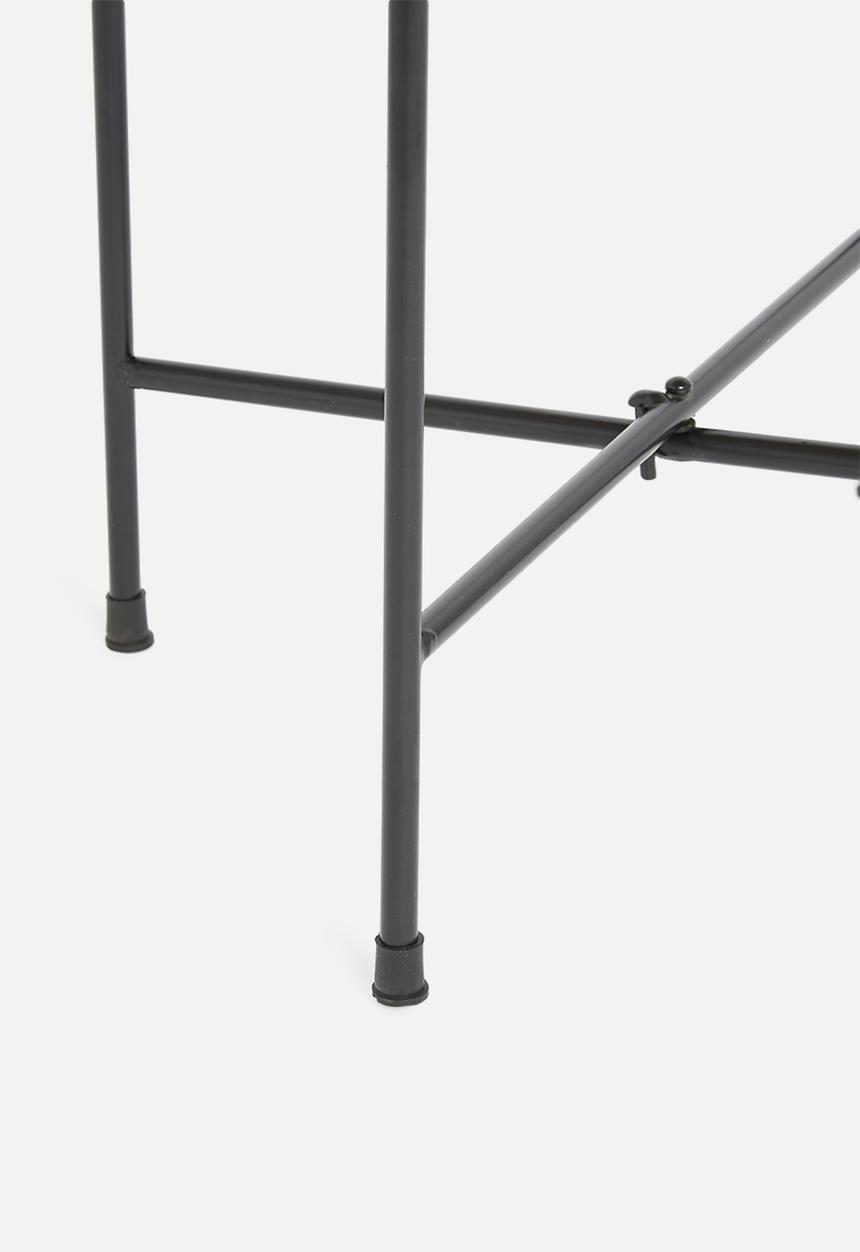 H&S - Alexa mango wood side table - natural & black
