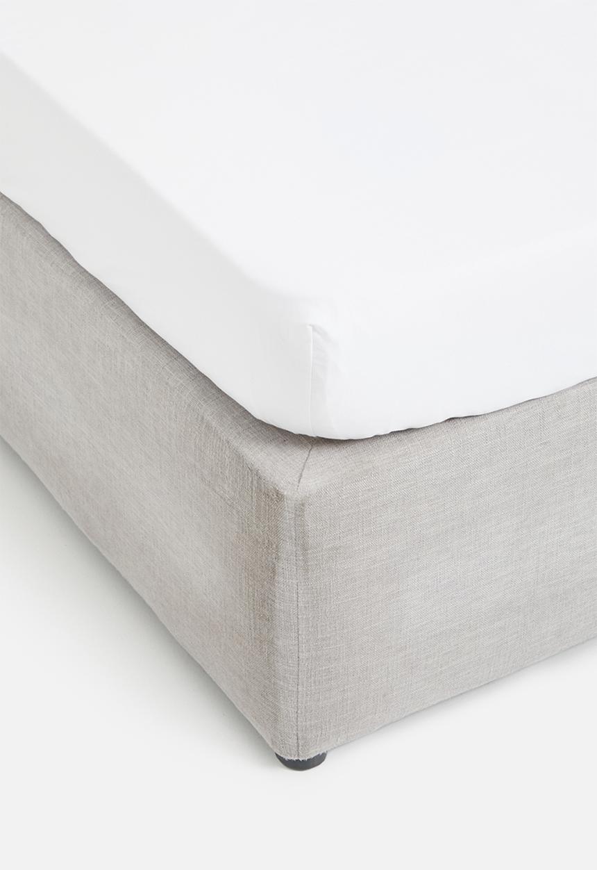 Sheraton Textiles - 600tc Egyptian Cotton fitted sheet - white