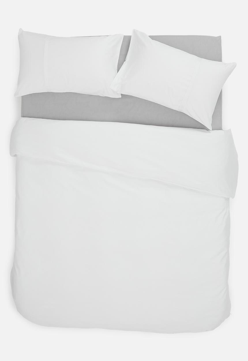 Sheraton Textiles - 600tc Egyptian Cotton broad knife pleat duvet cover set - white 