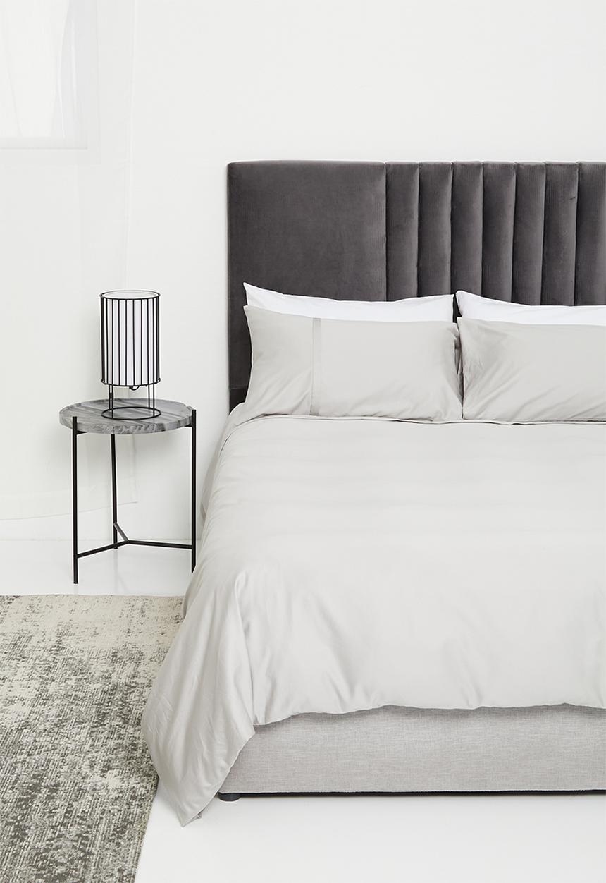Sheraton Textiles - 600tc Egyptian Cotton broad knife pleat duvet cover set - grey 