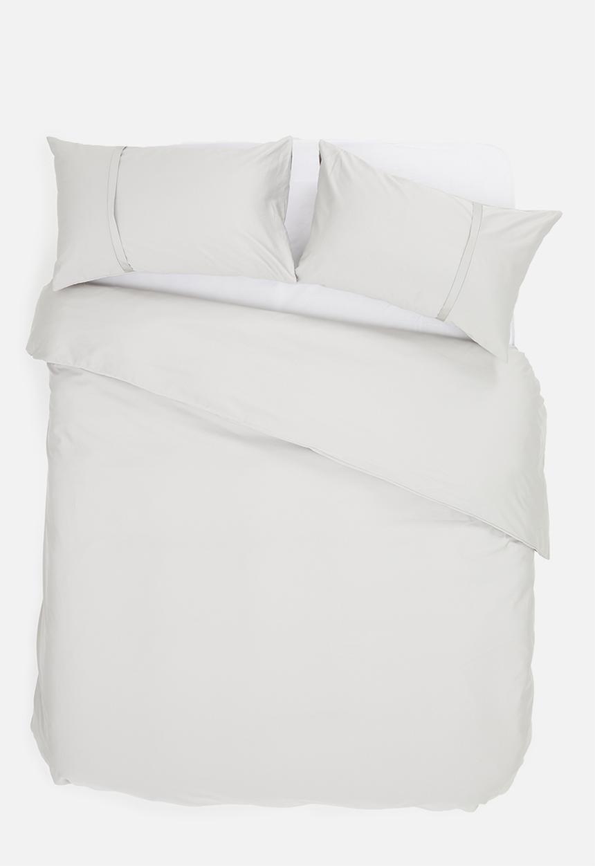 Sheraton Textiles - 600tc Egyptian Cotton broad knife pleat duvet cover set - grey 