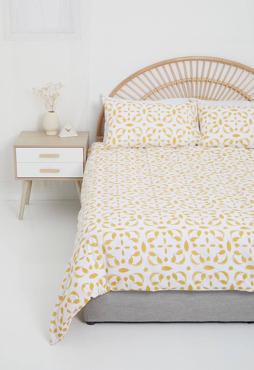Sixth Floor - Tiled polycotton printed duvet cover set - yellow