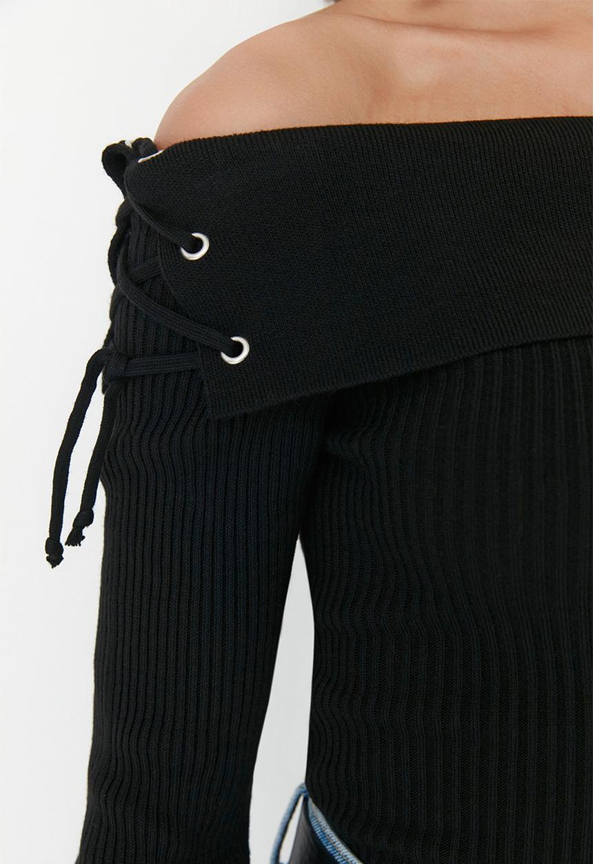 Trendyol - Tie detailed off shoulder sweater - black