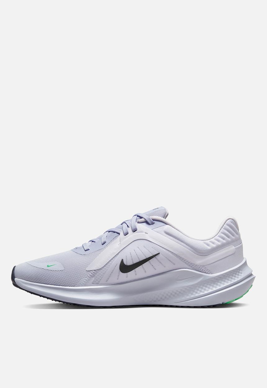 Nike - Quest 5