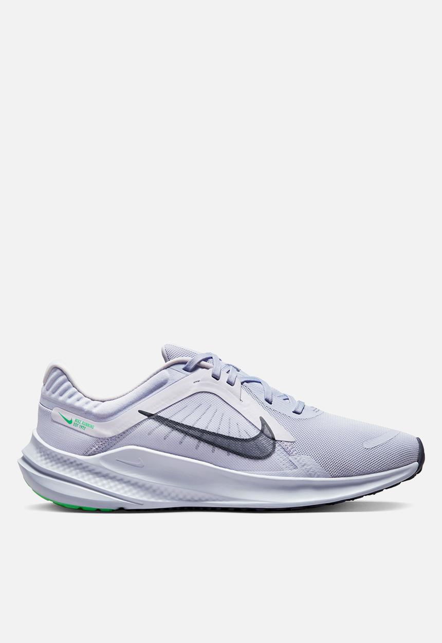 Nike - Quest 5