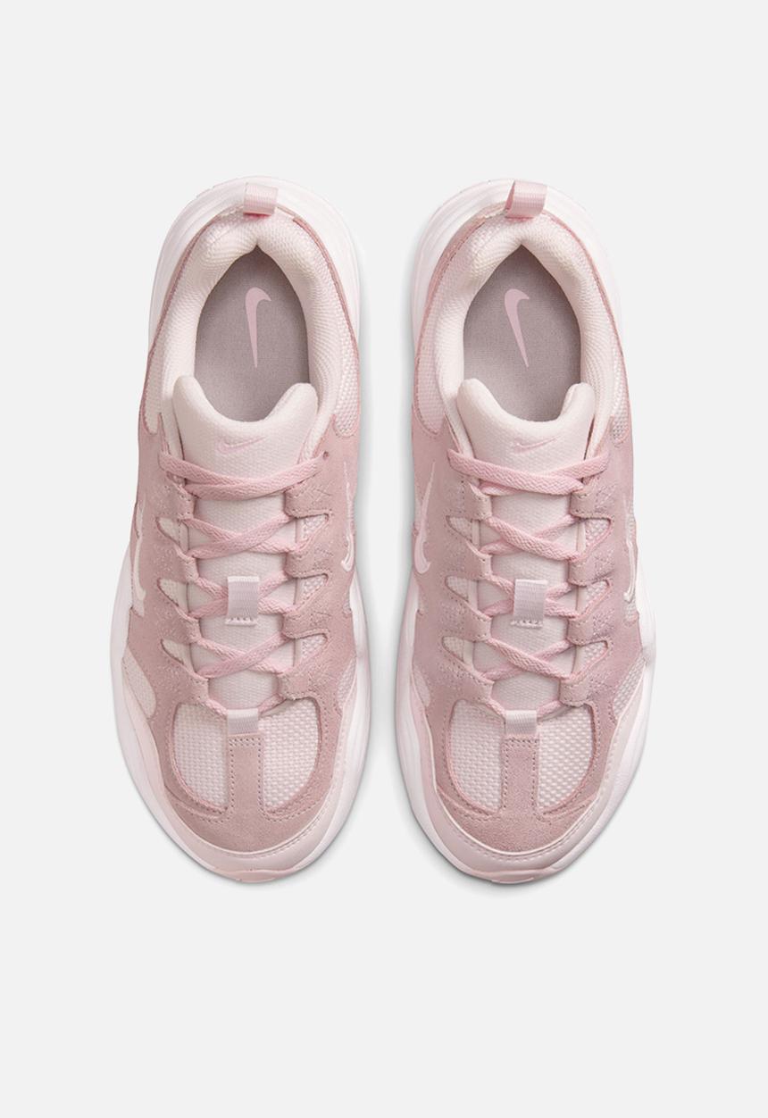 Nike - Tech Hera